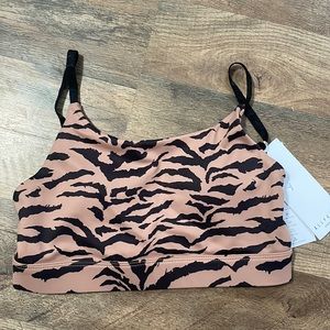 ALLFENIX TIGER STRIP SPORTS BRA